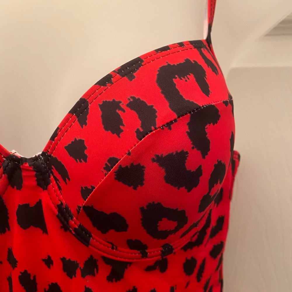 Leopard one piece bathing suit - Picture 2 of 6